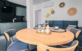 Malaga Central Stay Guest House